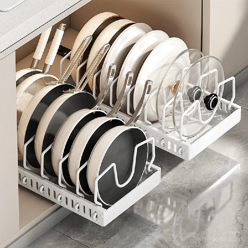 Kitchen Pantry Pull-Out Organizer